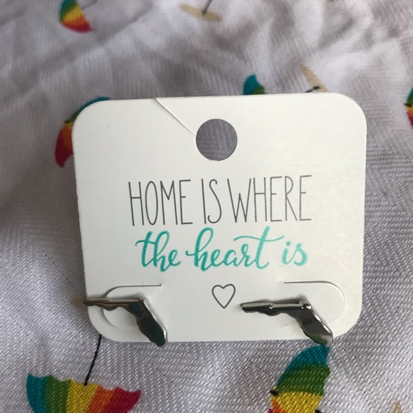 Charming Charlie Jewelry - Florida State earrings